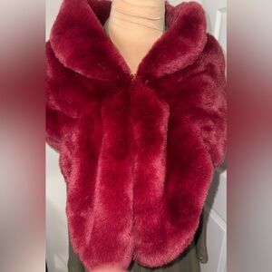 Ladies Luxury Faux Fur Shawl